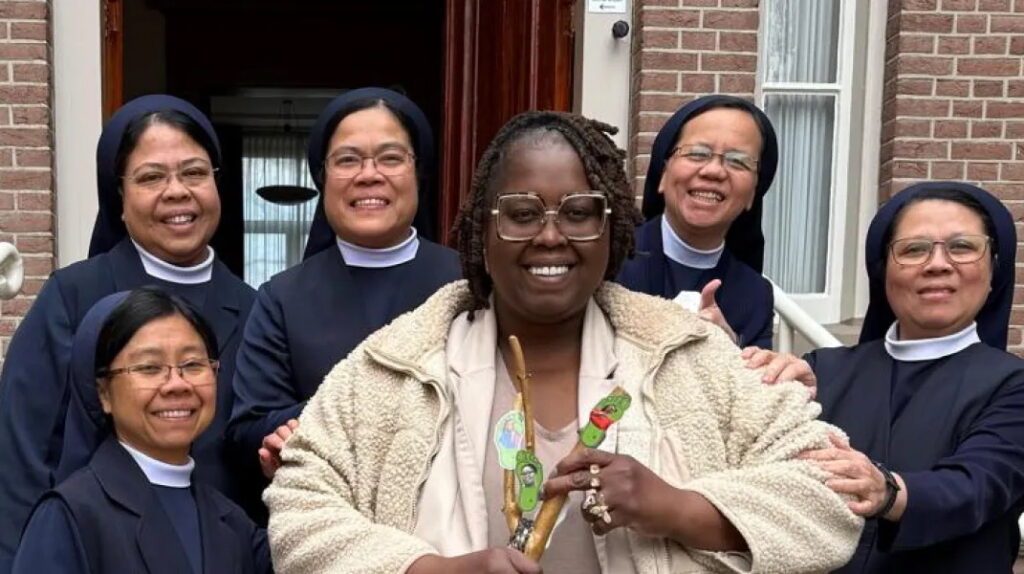 Shirma Rouse bij de zusters franciscanessen van Denekamp Kloostergasten