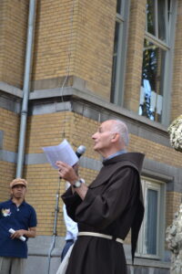 Franciscaan Theo van Adrichem legt uit hoe Franciscus hoop ook koppelt aan geduld