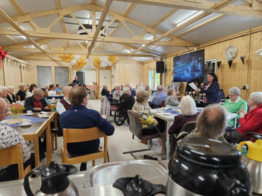 Opening Poels Hofje bijeenkomst religieuzen die steun geven