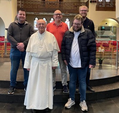 Uitzending Kruispunt 3 maart: Abdij van Berne biedt ruimte aan jongeren met autisme