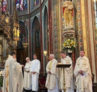Zaterdag 16 mei priesterwijding jezuïet Bastiaan van Rooijen
