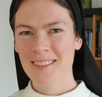 Geloofsgesprekken met norbertijn Frank van Roermund en dominicanes Nadia Kroon