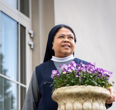 Zuster Christella: “Hoop is het vuur dat mij brandend houdt”