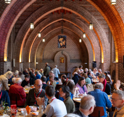 Eerste ontmoetingsdag tussen klassieke en nieuwe religieuze leefgemeenschappen succesvol verlopen
